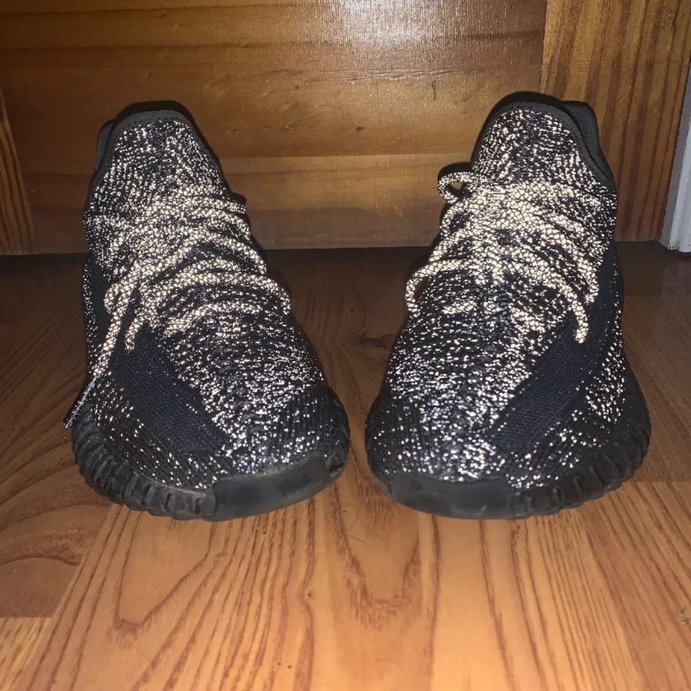 YEEZY BOOST 350 Black reflectives